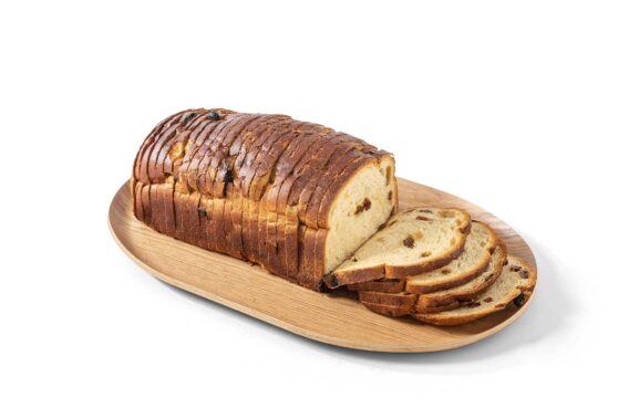 1826 Rozijnenbrood op plankje